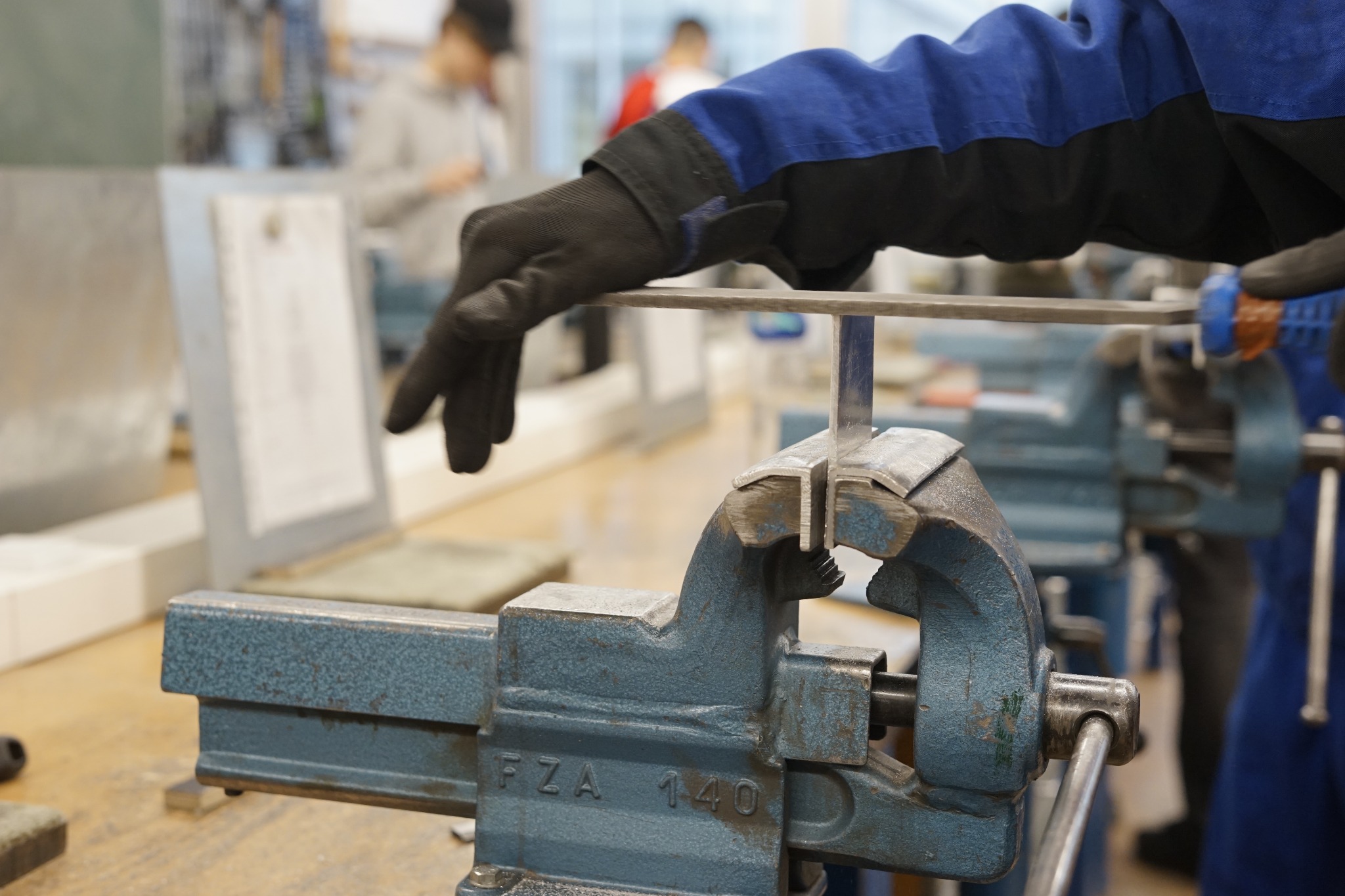 Praktischer Unterricht im Fachbereich Metall